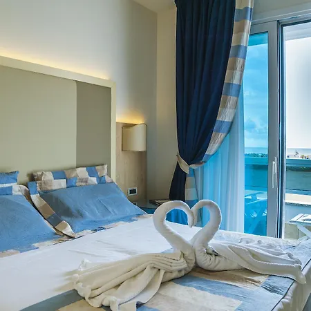 Panoramic 4*