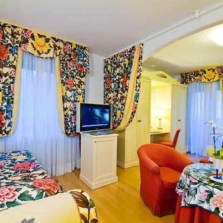 Panoramic Hotel 4*