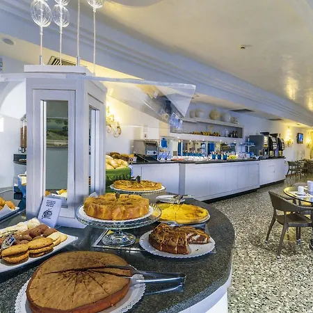 Panoramic 4*